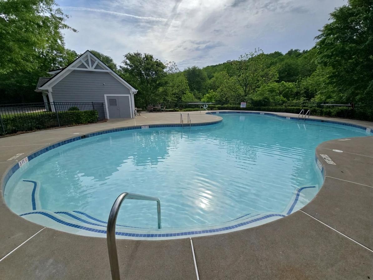 Commercial pool Integrity Services